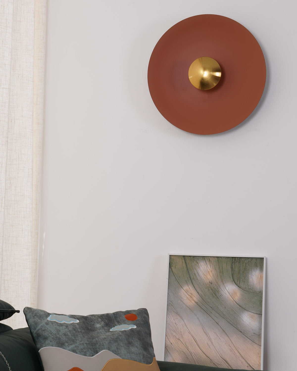 Simplicity Glow Plug-in Wall Light