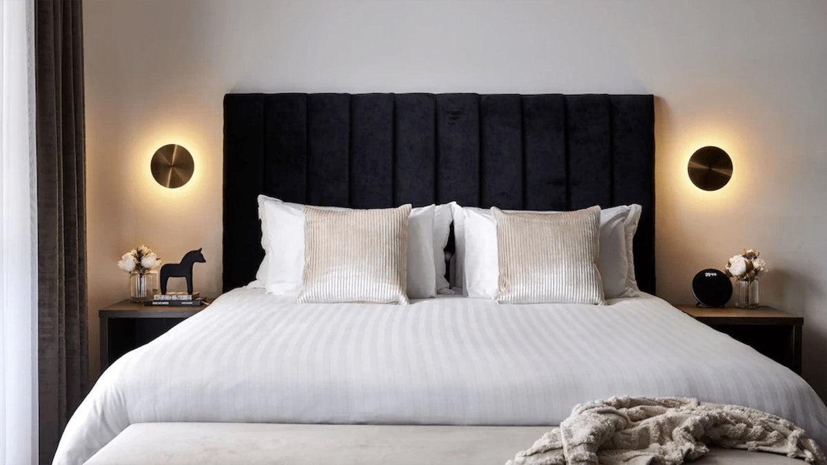 Gossa Wall Lamp