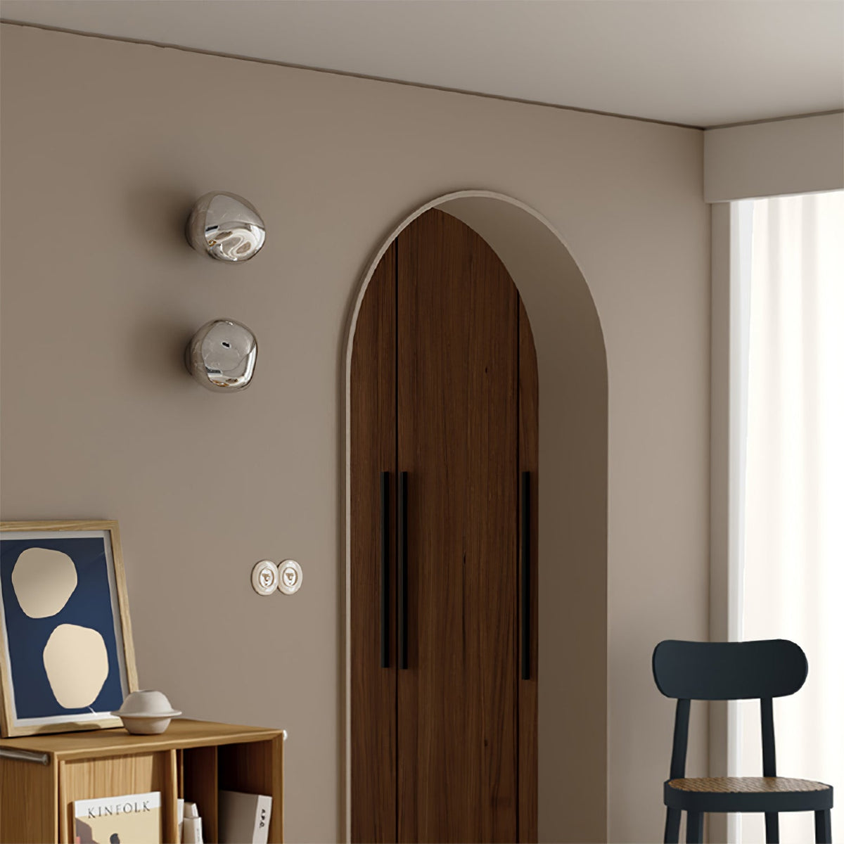 Lava Plug-in Wall Lamp
