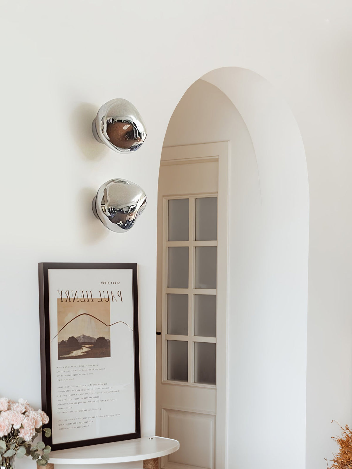 Lava Plug-in Wall Lamp
