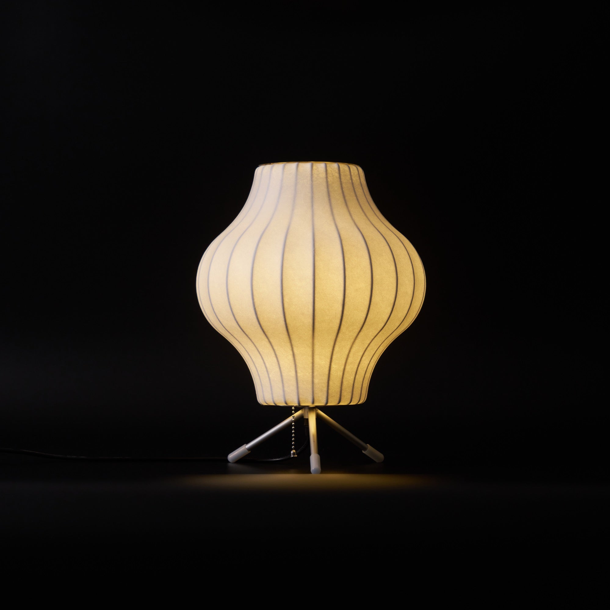 Tripod Bubble Table Lamp