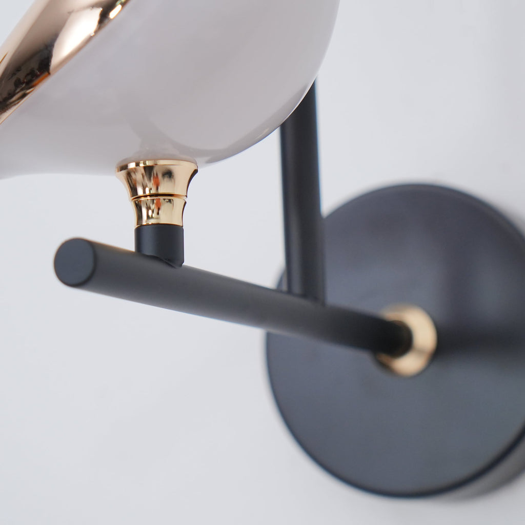 Nomi Plug-in Wall lamp