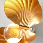 Pearl Clam Wall Light