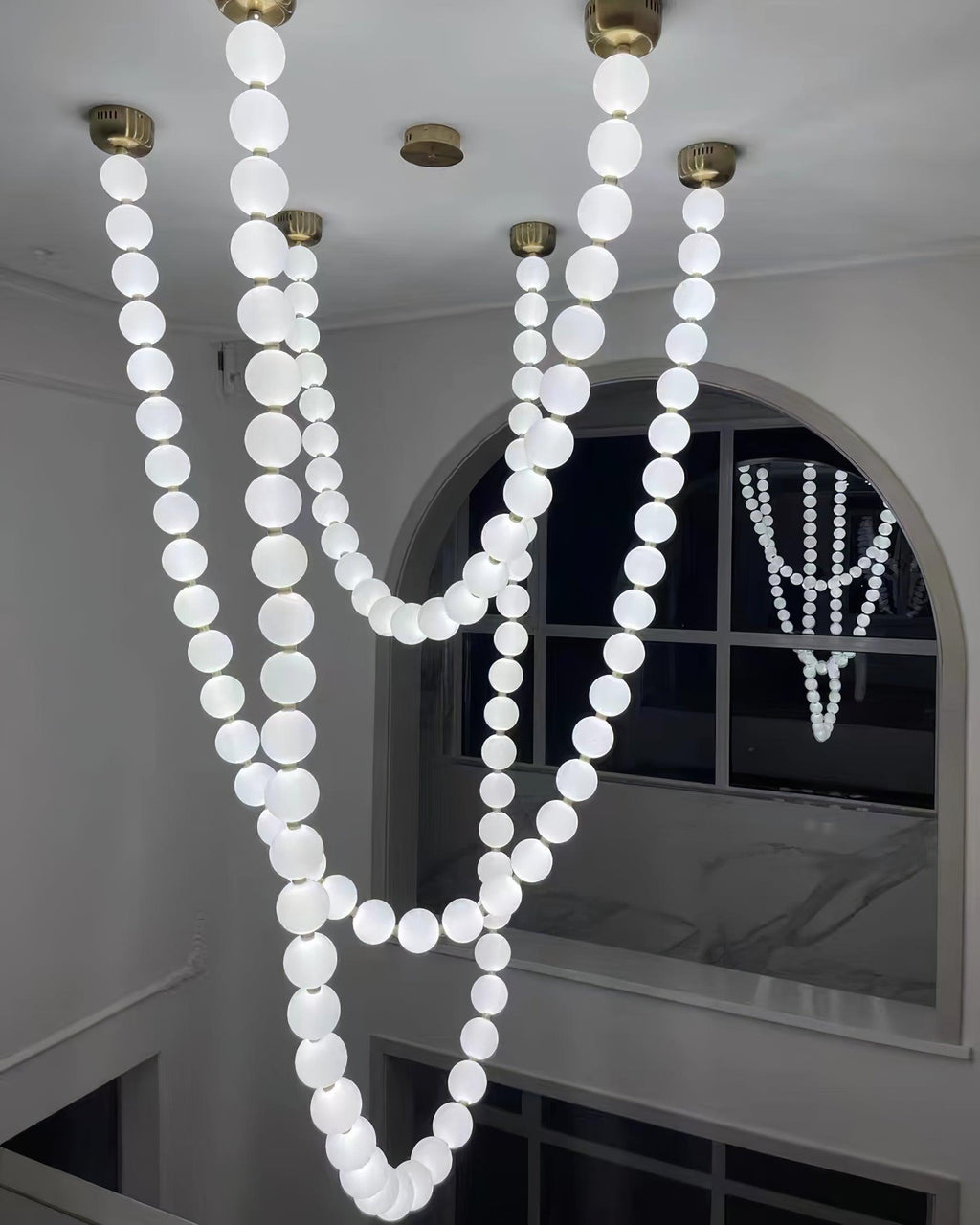 Pearl Necklace Balls Chandelier