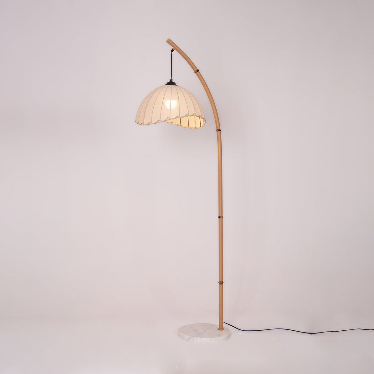 Sanna Floor Lamp